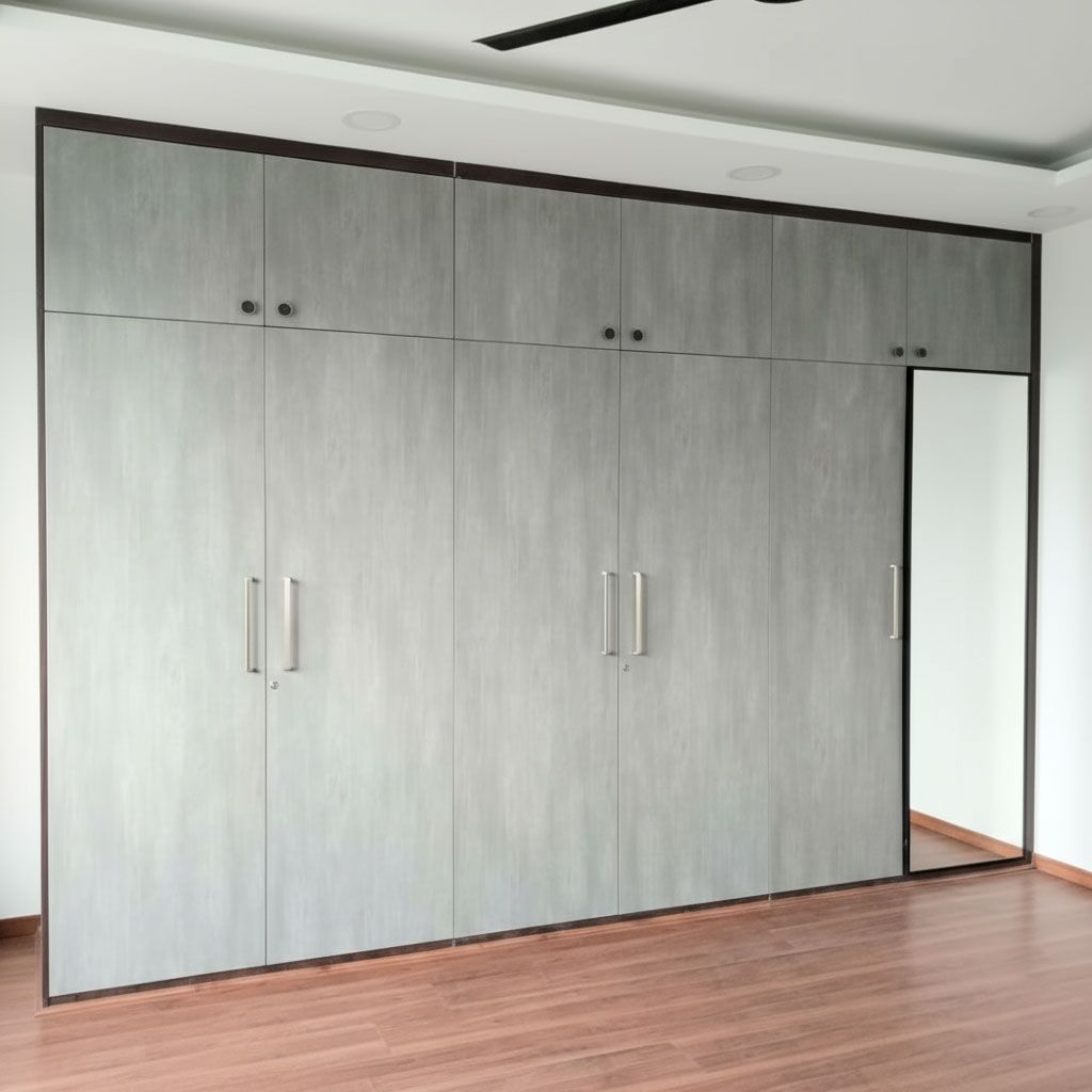 Contemporary-6-Door-Swing-Wardrobe-Design-With-an-Integrated-Mirror-Panel