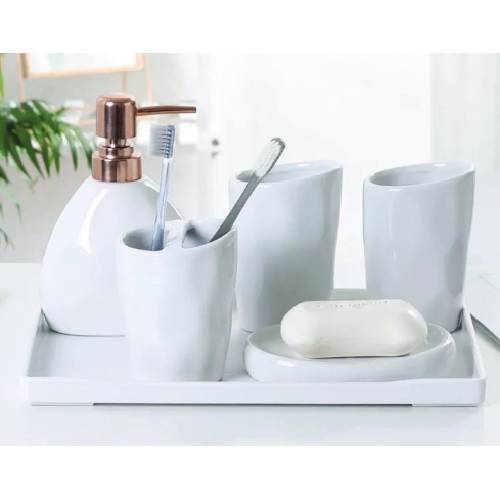 BATHROOM ACCESSORIES